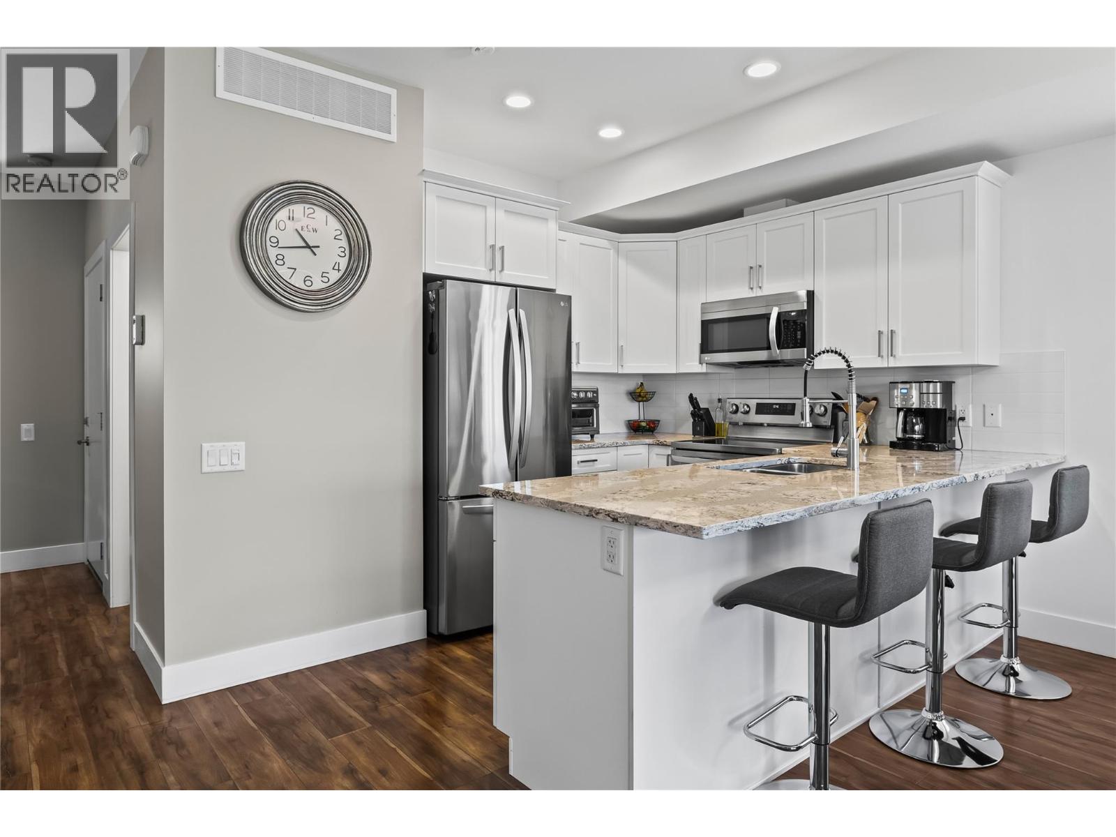 695 Webster Road Unit# 13, Kelowna, British Columbia  V1X 8G5 - Photo 3 - 10362451