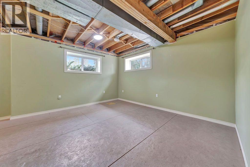 4th Street E /76 Ross Avenue, Lashburn, Saskatchewan  S0M 1H0 - Photo 32 - A2232657