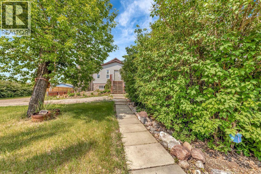 4th Street E /76 Ross Avenue, Lashburn, Saskatchewan  S0M 1H0 - Photo 39 - A2232657