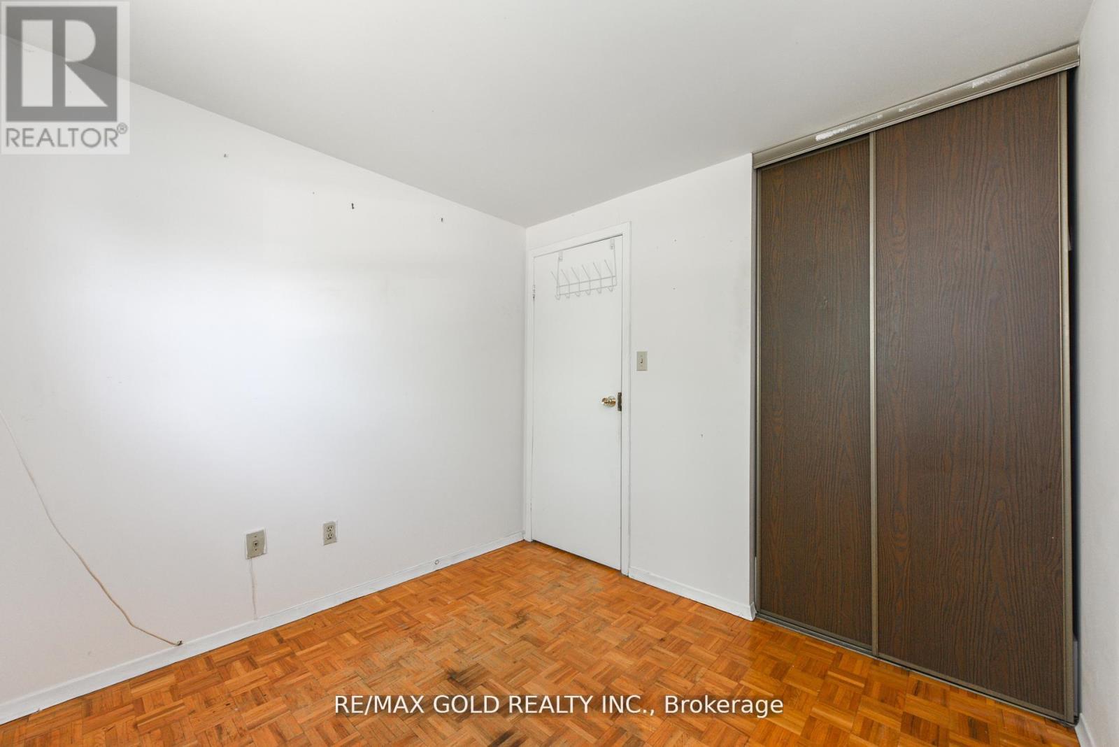 29 Glenmore Crescent, Brampton, Ontario  L6S 1H9 - Photo 33 - W12400476