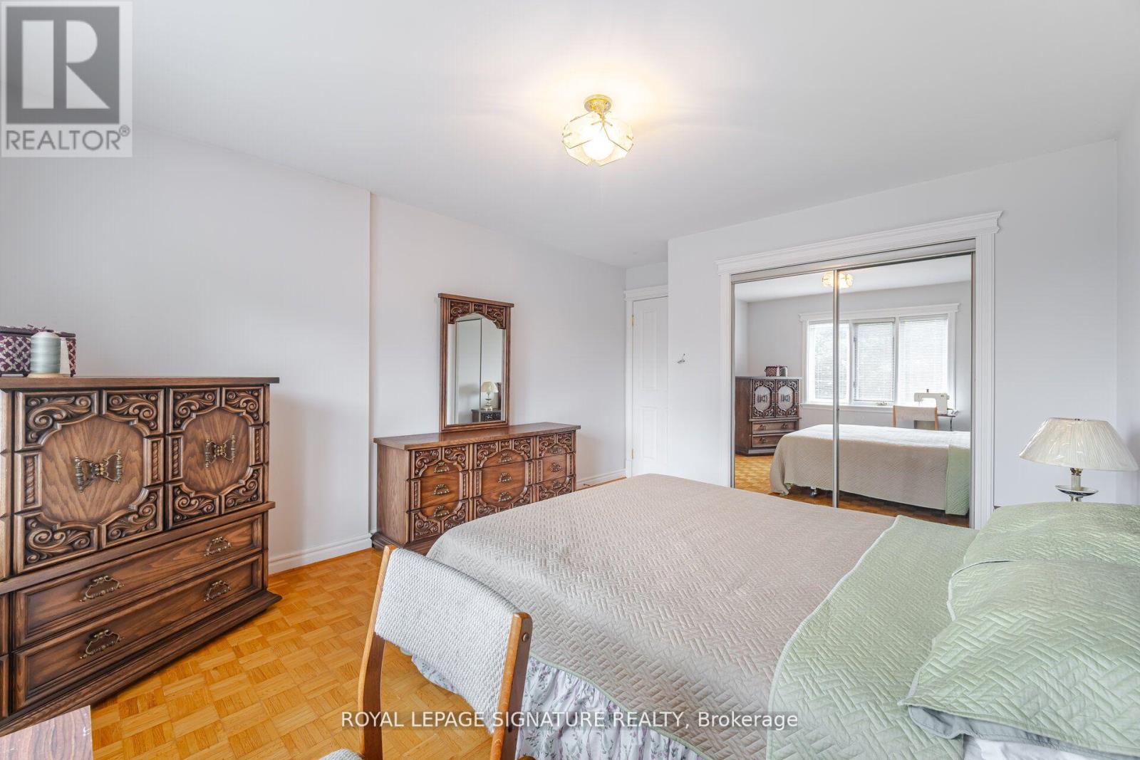 4097 Hickory Drive, Mississauga, Ontario  L4W 1L1 - Photo 40 - W12400488