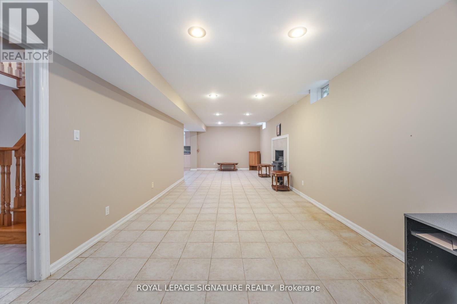 4097 Hickory Drive, Mississauga, Ontario  L4W 1L1 - Photo 43 - W12400488