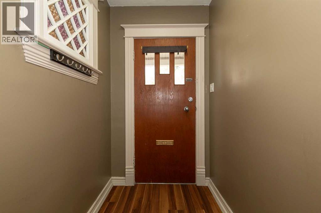 Property at 1210 6 Avenue S image 2