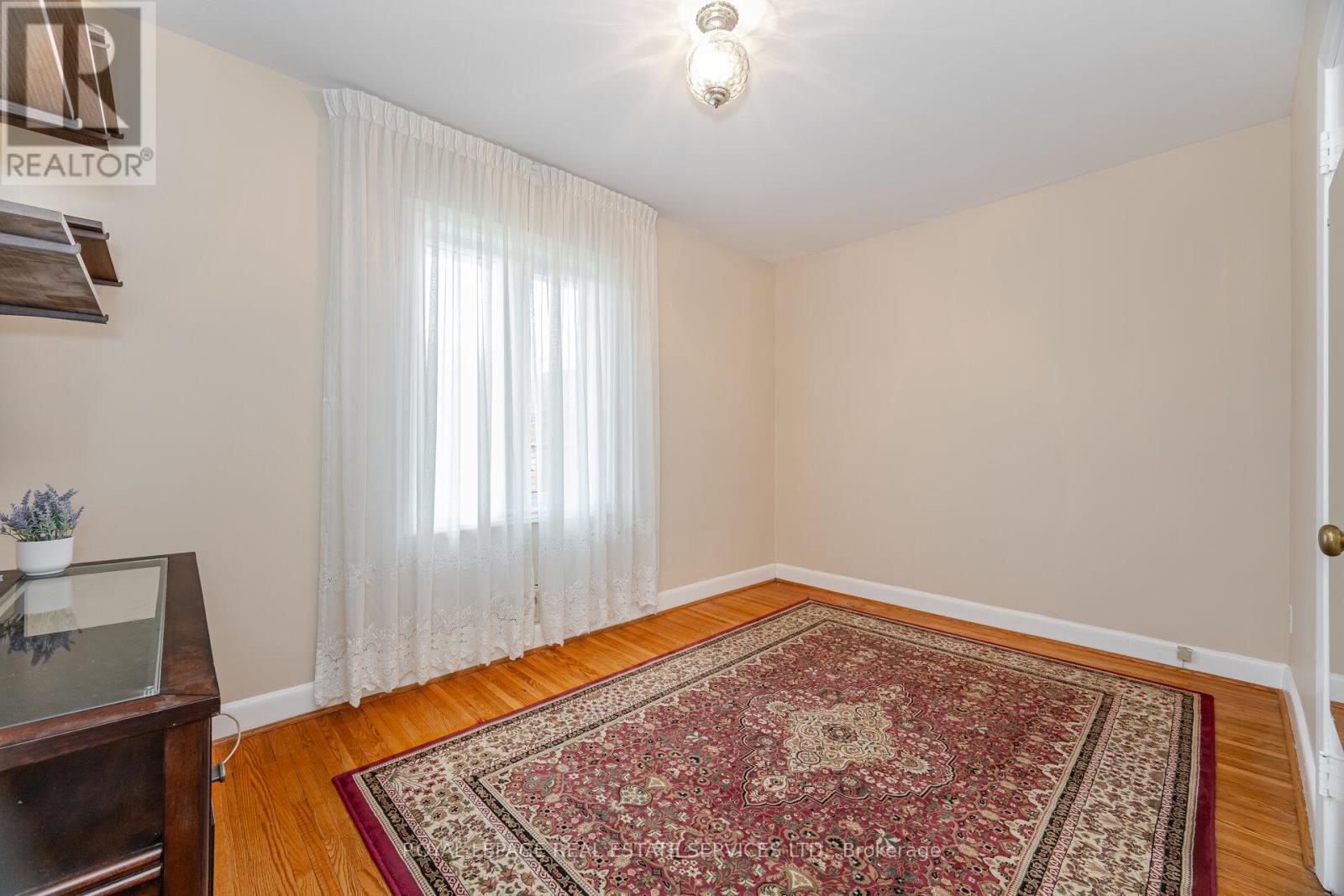 46 Cardigan Road, Toronto, Ontario  M8Z 2W2 - Photo 21 - W12400595