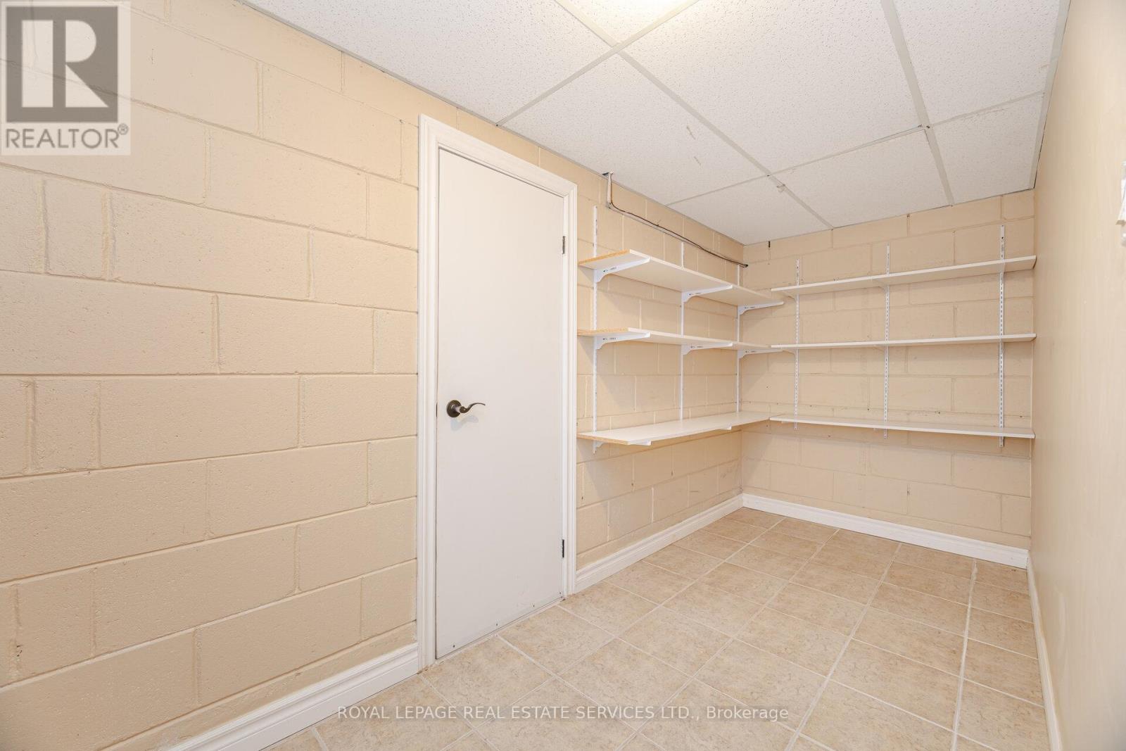 46 Cardigan Road, Toronto, Ontario  M8Z 2W2 - Photo 40 - W12400595