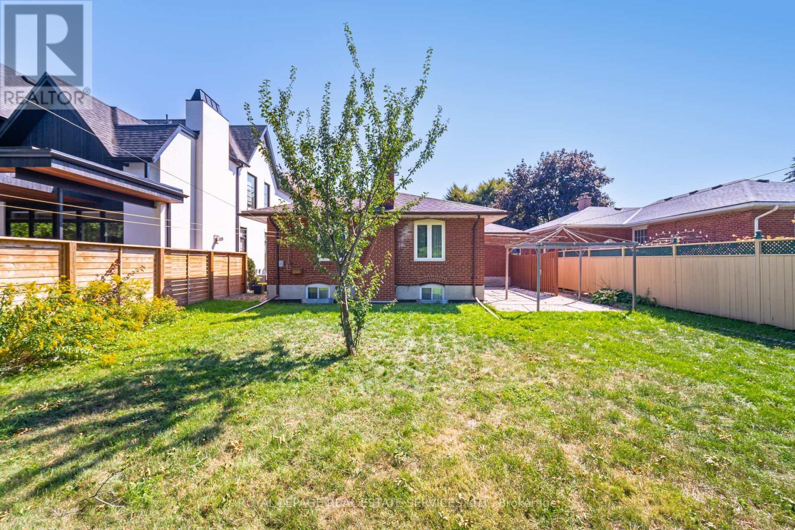 46 Cardigan Road, Toronto, Ontario  M8Z 2W2 - Photo 45 - W12400595