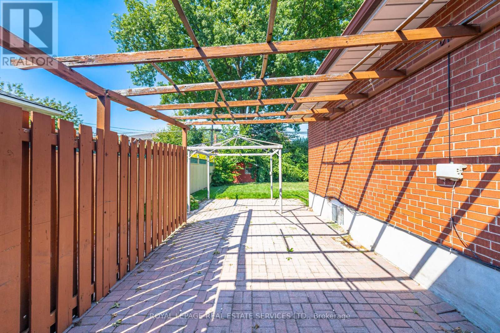 46 Cardigan Road, Toronto, Ontario  M8Z 2W2 - Photo 47 - W12400595