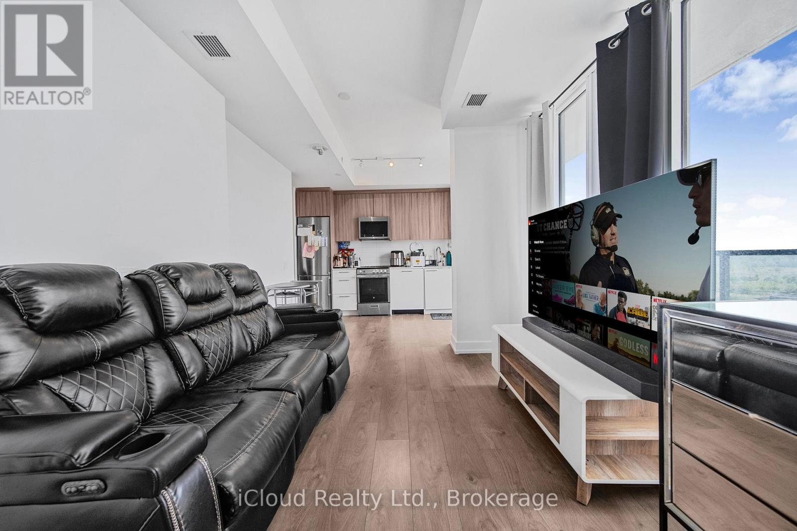 709 - 215 VETERANS DRIVE, Brampton, Ontario