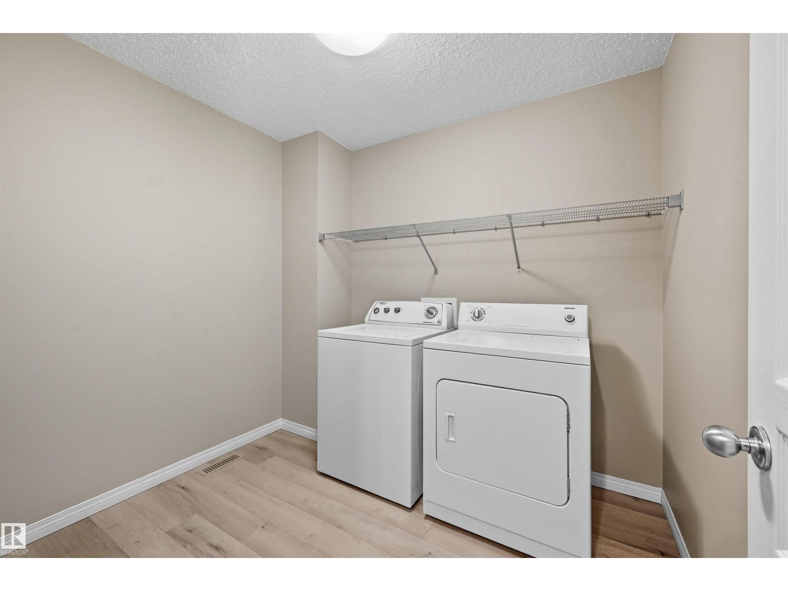 6919 Strom Ln Nw, Edmonton, Alberta  T6R 0G3 - Photo 20 - E4457523
