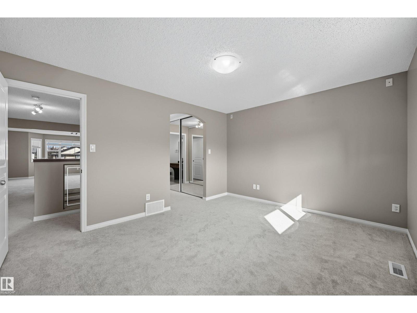 6919 Strom Ln Nw, Edmonton, Alberta  T6R 0G3 - Photo 28 - E4457523