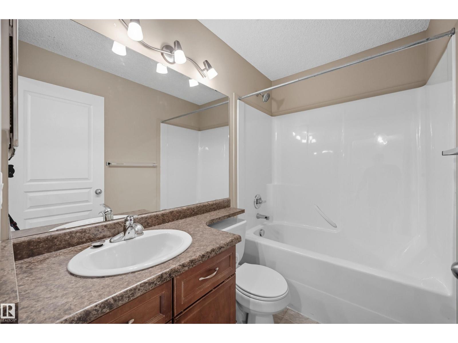 6919 Strom Ln Nw, Edmonton, Alberta  T6R 0G3 - Photo 38 - E4457523