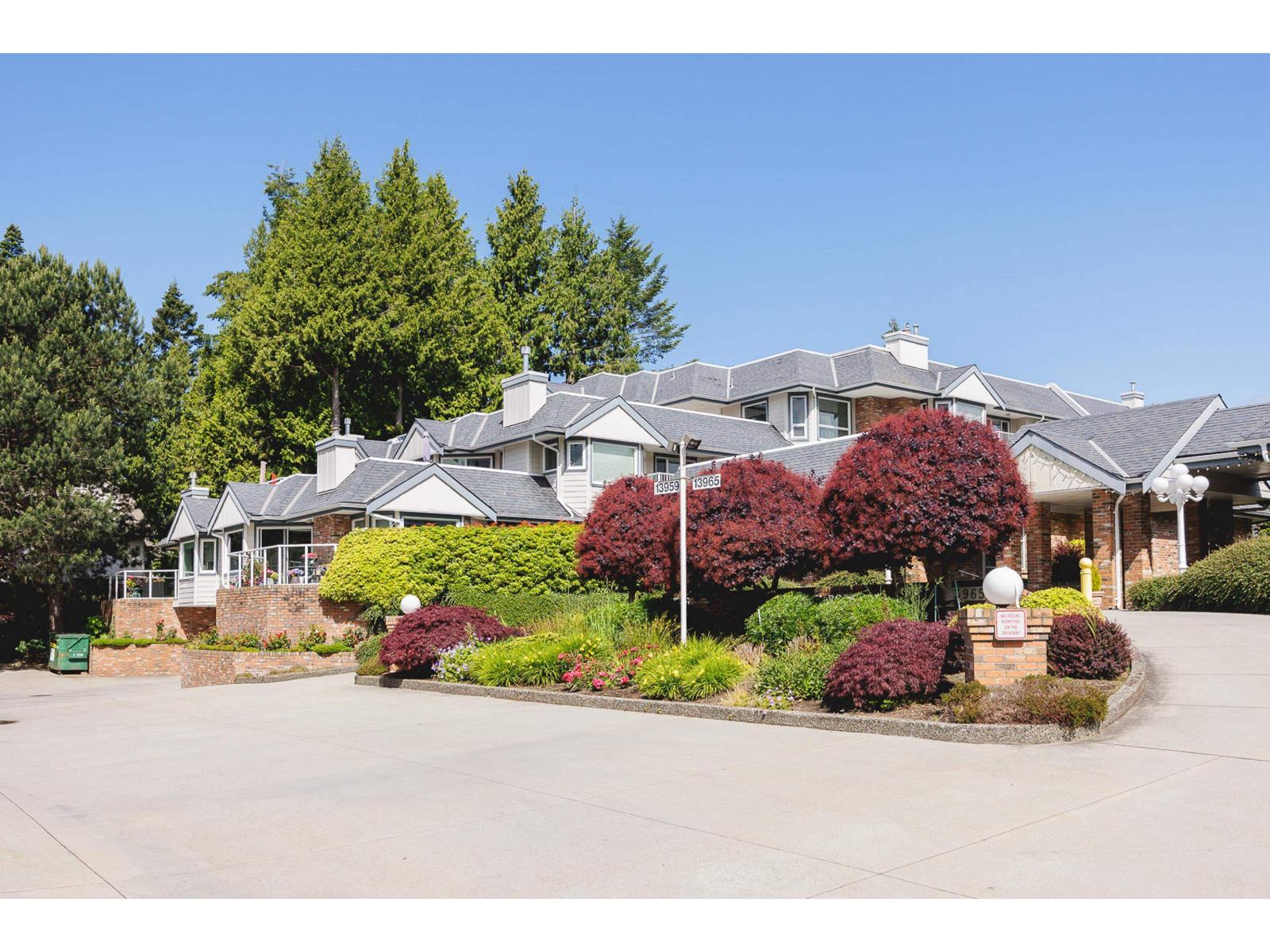 Property at 304 13959 16 AVENUE image 4