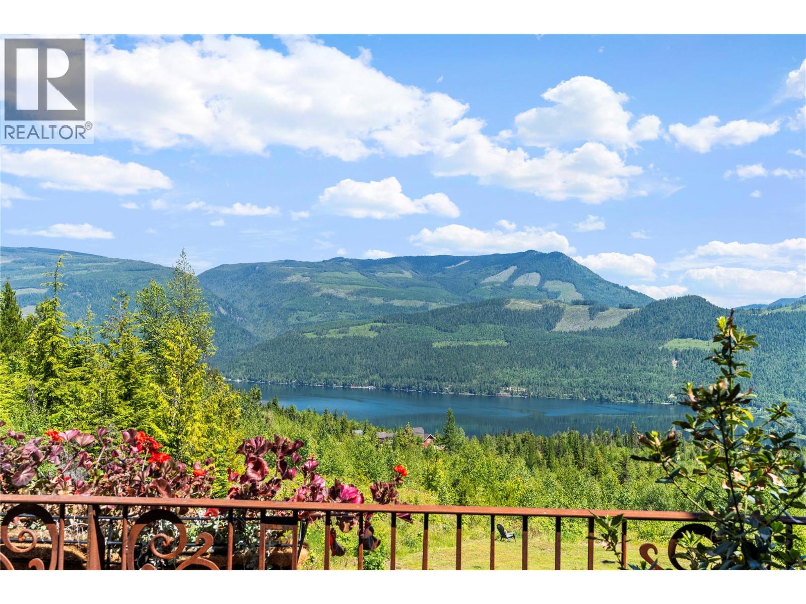 1309 Eagle Ridge Road, Lumby, British Columbia  V0E 2G4 - Photo 3 - 10362628