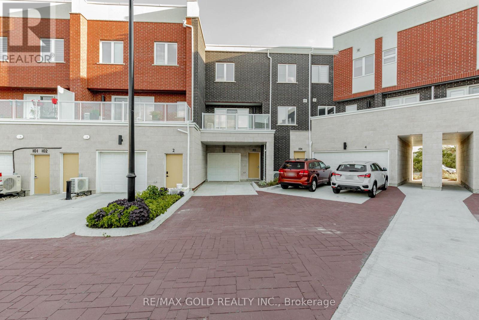 3 - 124 Seabrook Drive, Kitchener, Ontario  N2R 0R7 - Photo 48 - X12400471