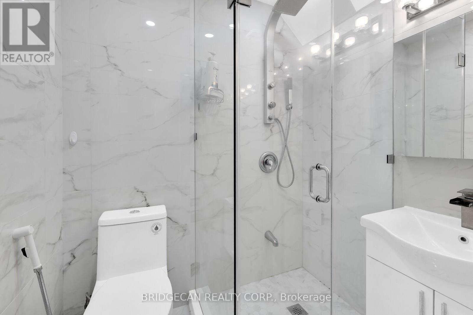 25 Highbury Drive, Hamilton, Ontario  L8J 2T3 - Photo 40 - X12400493