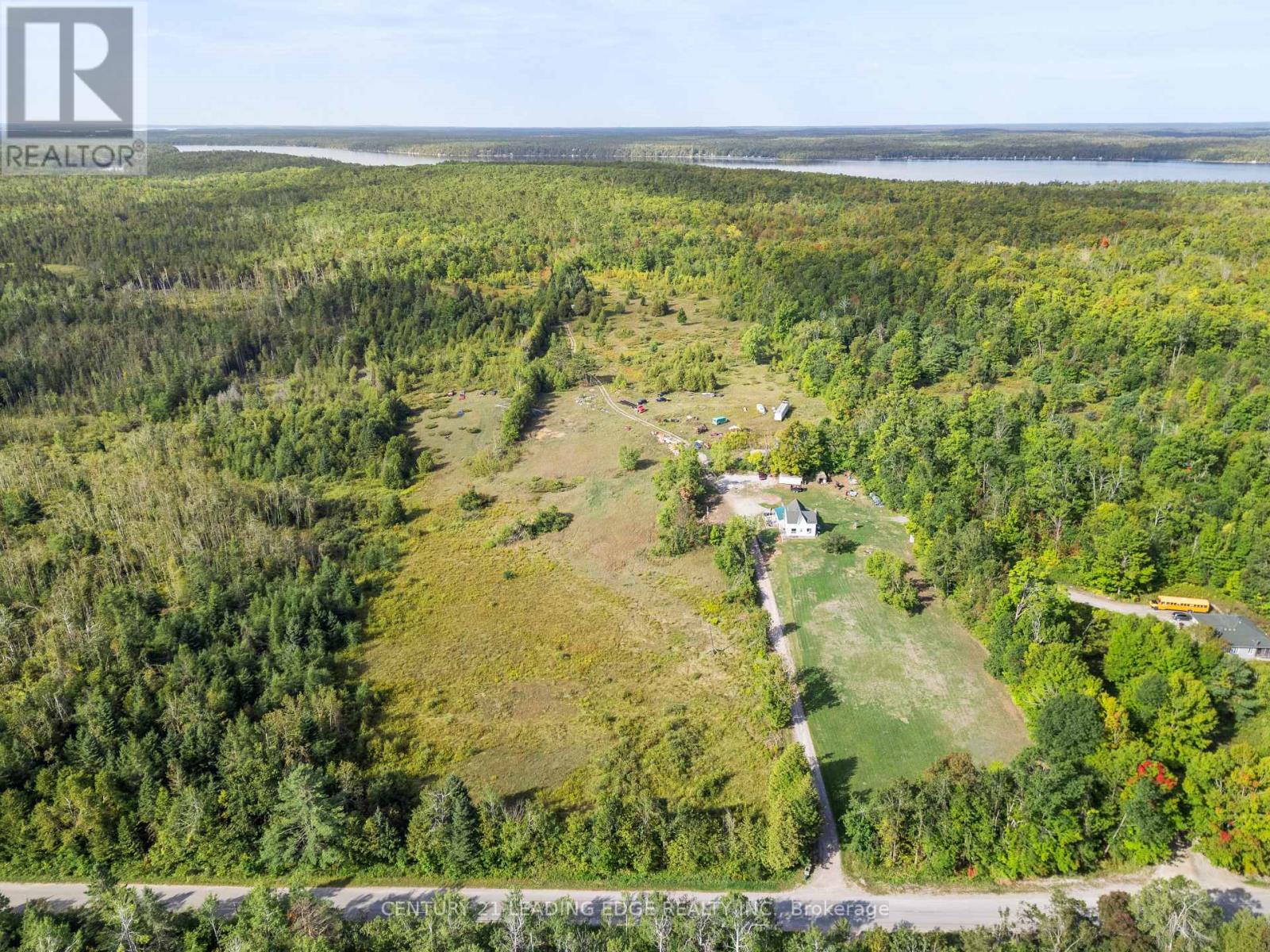 381 Burnt River Road, Kawartha Lakes (Somerville), Ontario  K0M 1C0 - Photo 18 - X12400545