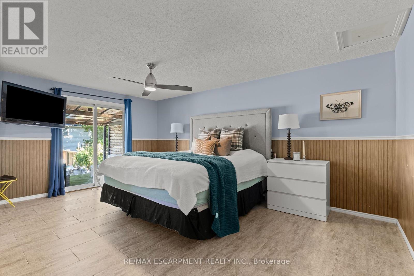 A - 15 Oak Avenue, Brant, Ontario  N3L 3C6 - Photo 16 - X12400549