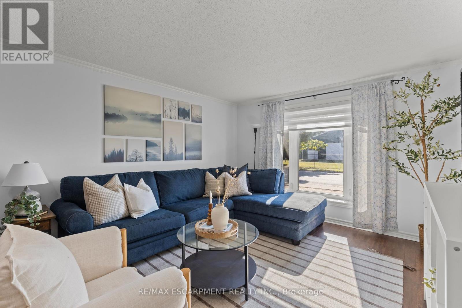 A - 15 Oak Avenue, Brant, Ontario  N3L 3C6 - Photo 7 - X12400549