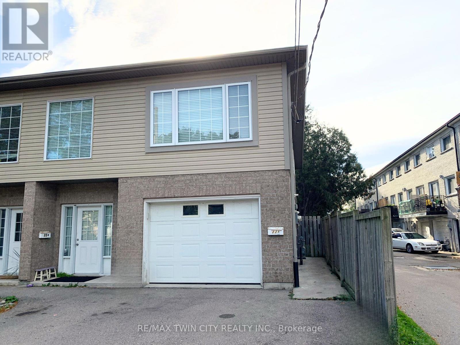 77A FLORENCE AVENUE, Kitchener, Ontario