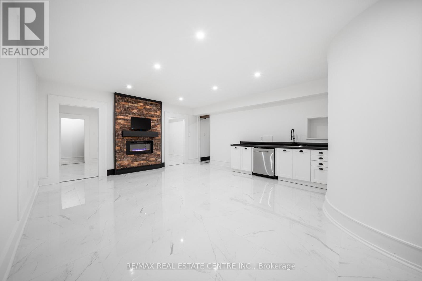 23 Cameron Drive, Hamilton, Ontario  L9G 2L4 - Photo 42 - X12400603