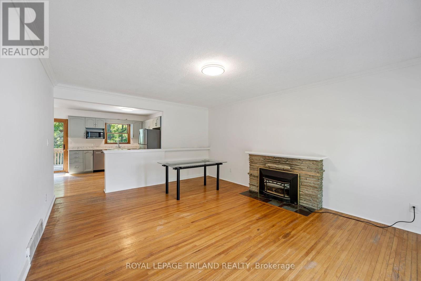 264 Trott Drive, London North, Ontario  N6G 1B5 - Photo 15 - X12310638