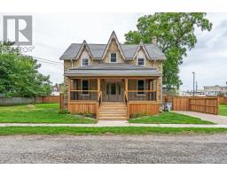 191 Catherine Street, North Middlesex (Parkhill), Ca