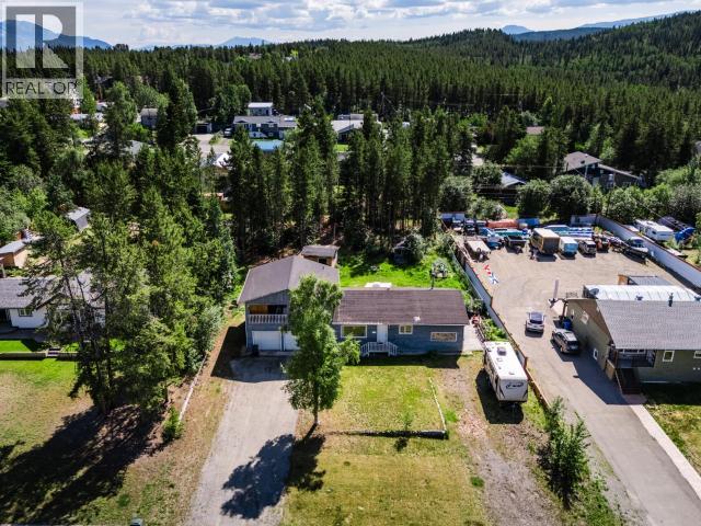 28 10th Avenue, Whitehorse, Yukon  Y1A 3A3 - Photo 2 - 16652