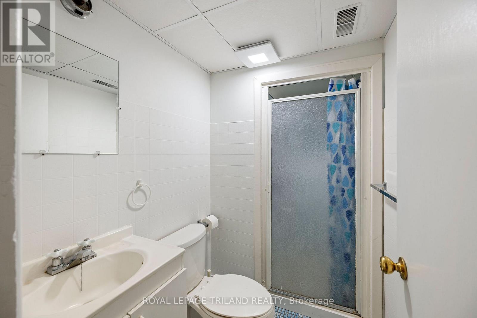 264 Trott Drive, London North, Ontario  N6G 1B5 - Photo 32 - X12310639