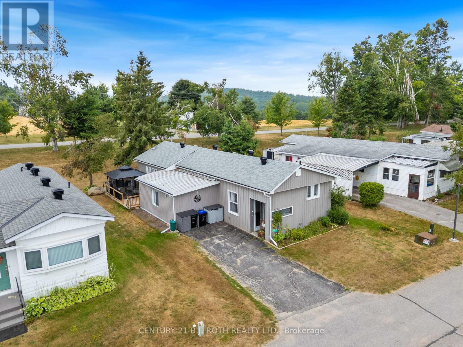46 Cameron Drive, Oro-Medonte, Ontario  L0L 1T0 - Photo 22 - S12343736