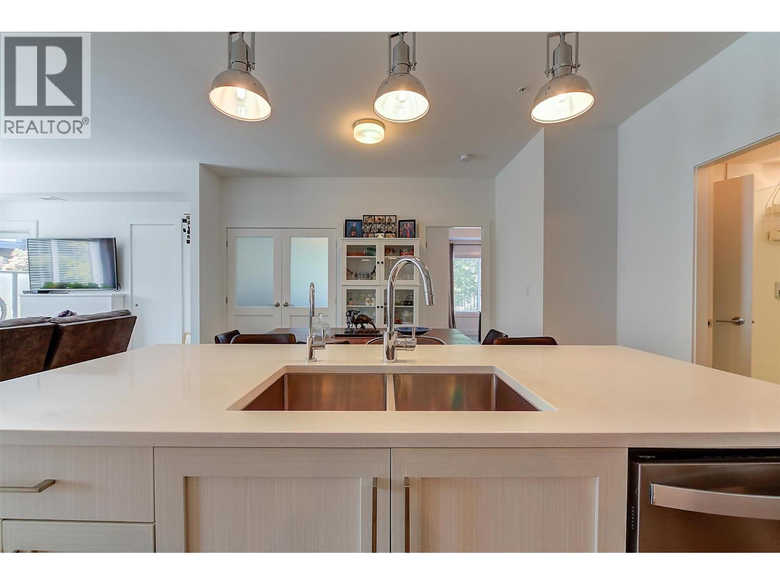 4380 Lakeshore Road Unit# 122, Kelowna, British Columbia  V1W 5N3 - Photo 10 - 10361791