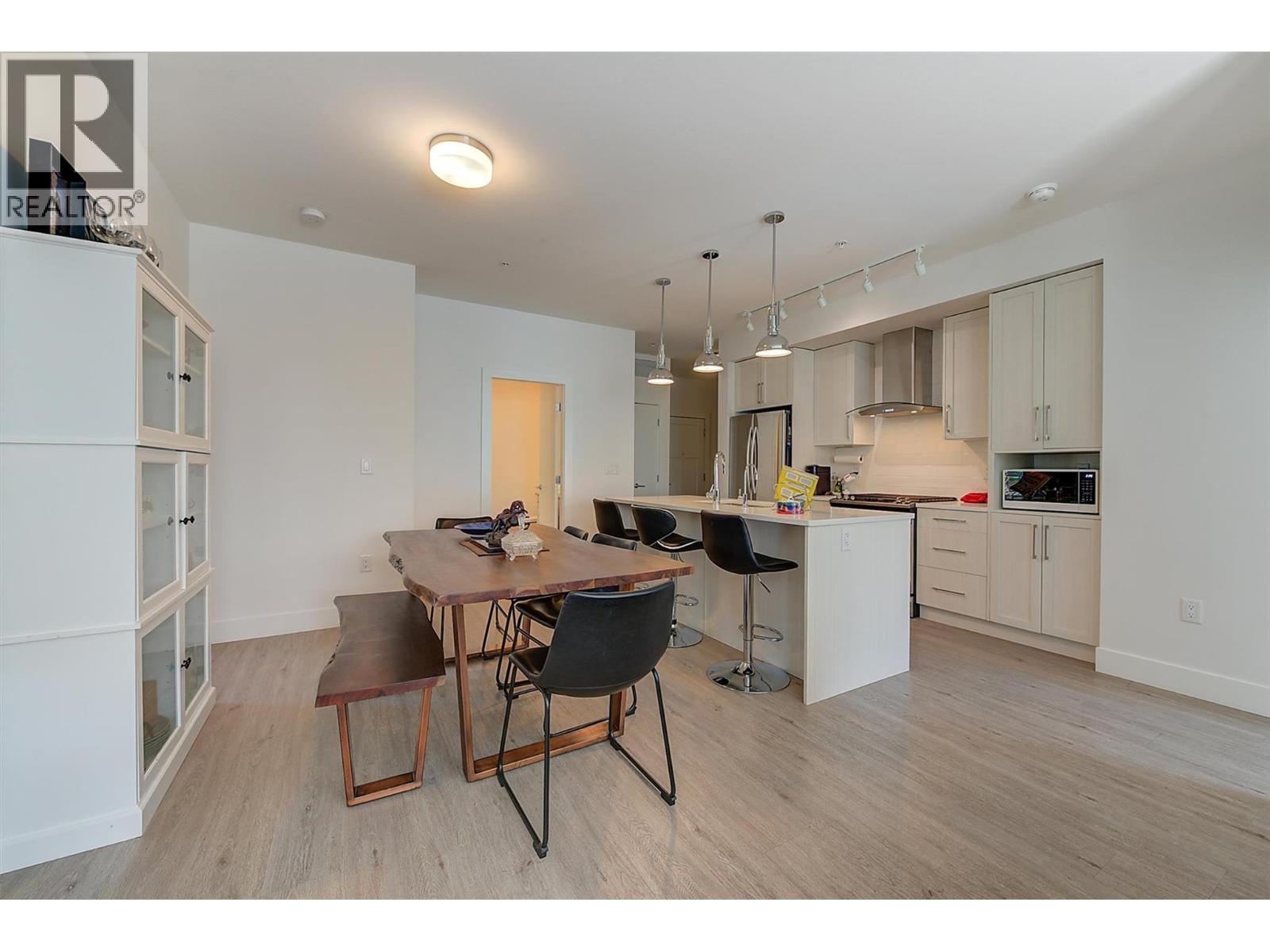 4380 Lakeshore Road Unit# 122, Kelowna, British Columbia  V1W 5N3 - Photo 3 - 10361791