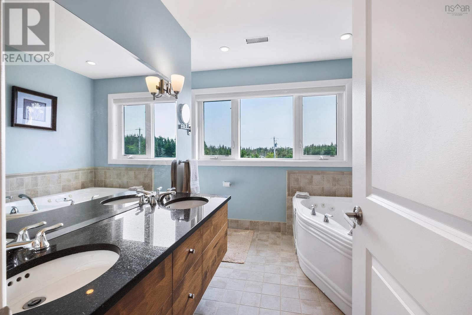 89 Bastion Avenue, Louisbourg, Nova Scotia  B1C 0A1 - Photo 39 - 202518204