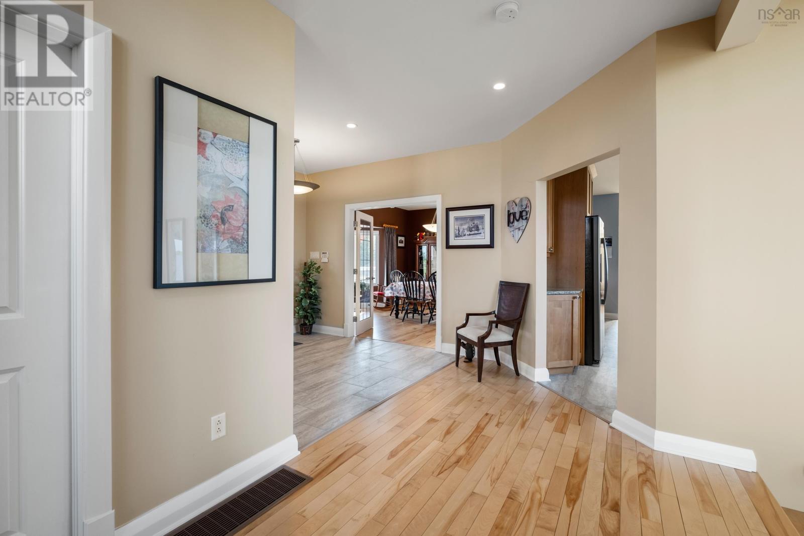 89 Bastion Avenue, Louisbourg, Nova Scotia  B1C 0A1 - Photo 48 - 202518204