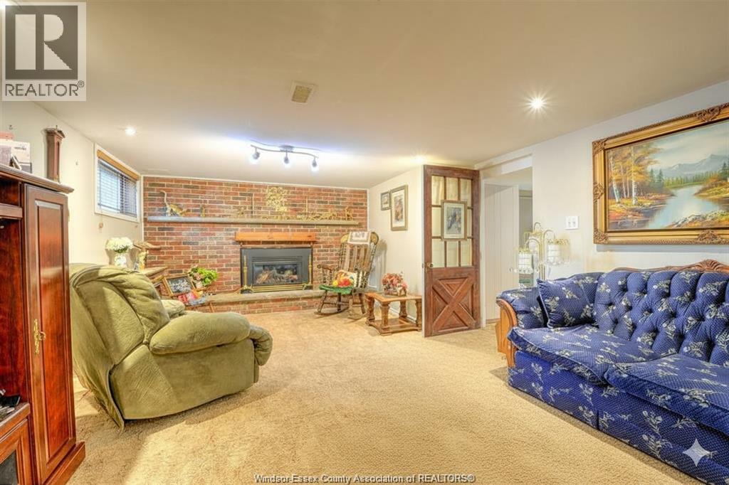 407 Richmond, Amherstburg, Ontario N9V 3E8 - Photo 24 - 25023212