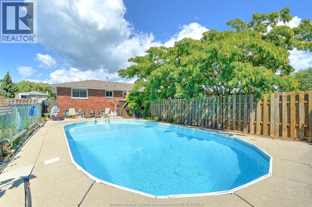 407 Richmond, Amherstburg, Ontario N9V 3E8 - Photo 34 - 25023212