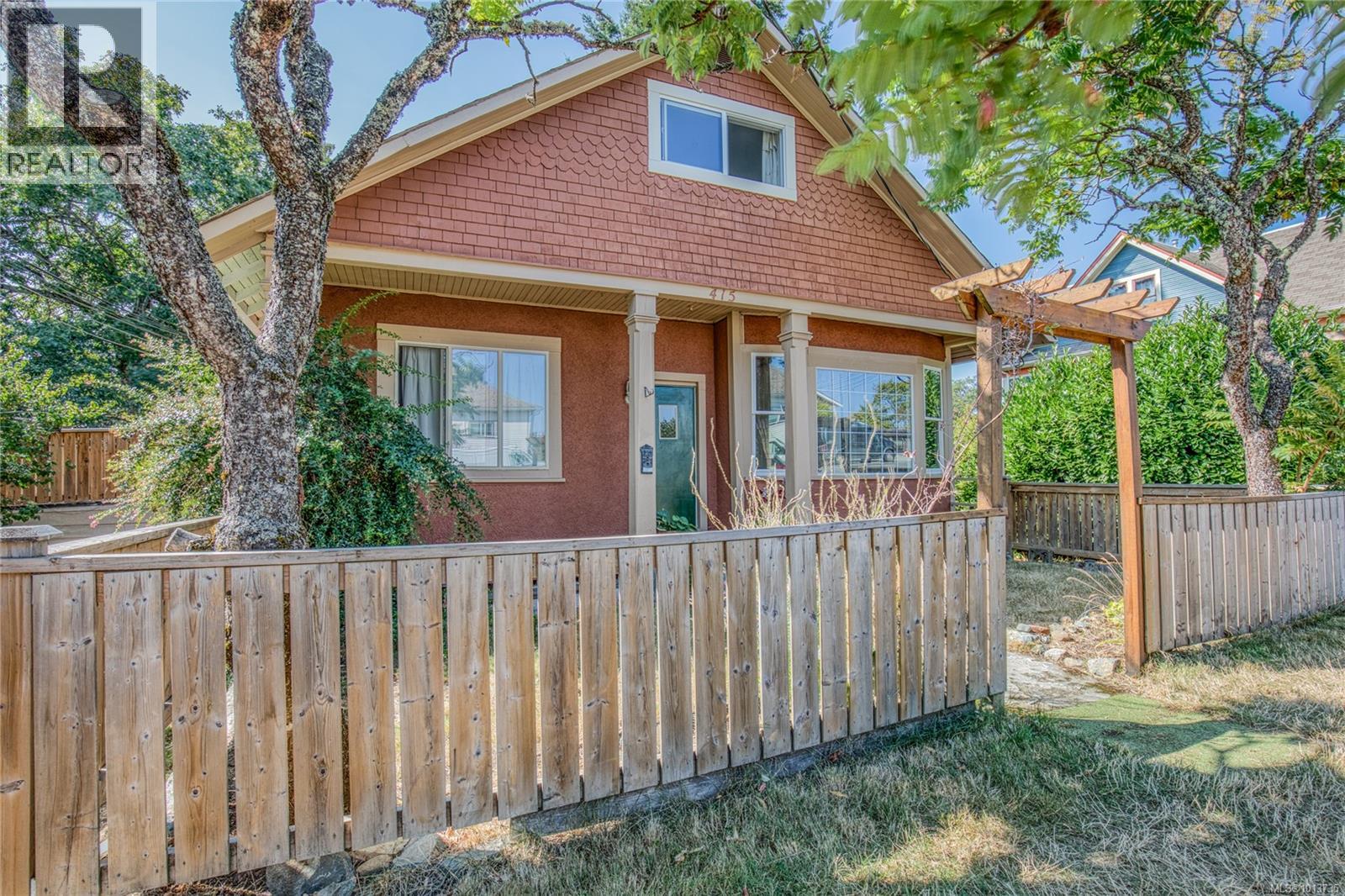 415 Machleary St, Nanaimo, British Columbia