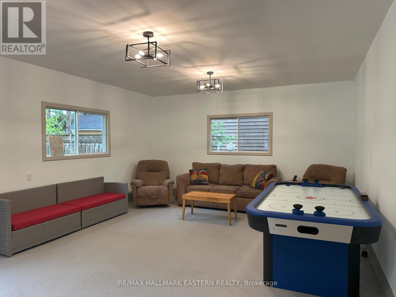 26 Manitou Lane, Kawartha Lakes, Ontario  K0M 1A0 - Photo 18 - X12400717