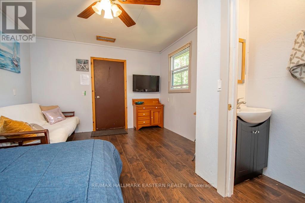 26 Manitou Lane, Kawartha Lakes, Ontario  K0M 1A0 - Photo 24 - X12400717