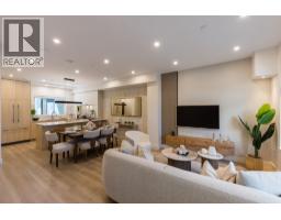 102 342 MOUNTAIN HIGHWAY