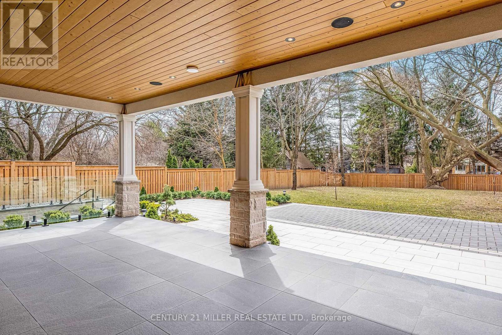 556 Fourth Line, Oakville, Ontario  L6L 5A7 - Photo 44 - W12339326
