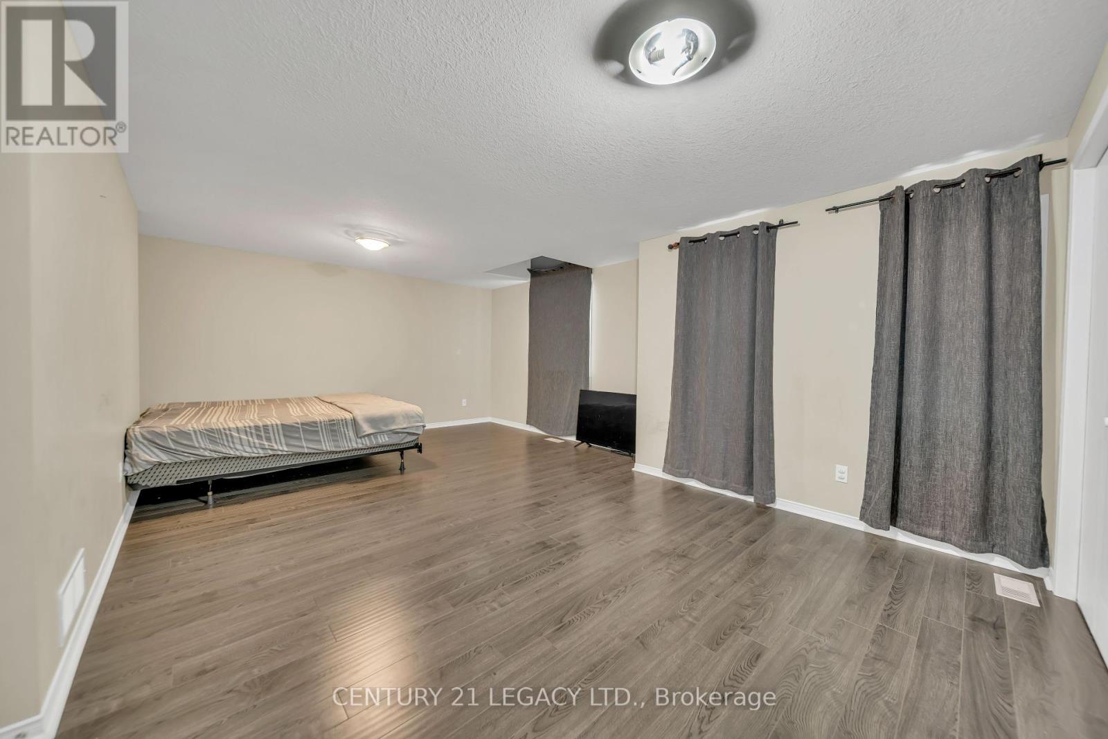 217 Cotton Grass Street, Kitchener, Ontario  N2E 4A5 - Photo 18 - X12332861