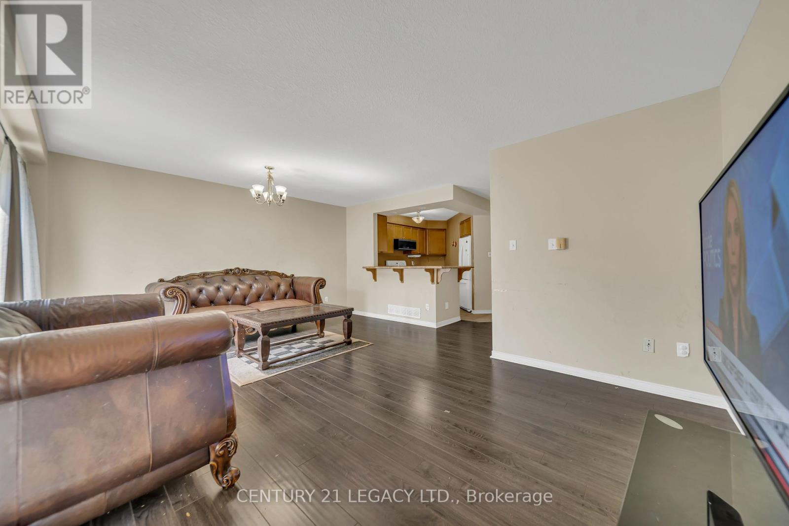 217 Cotton Grass Street, Kitchener, Ontario  N2E 4A5 - Photo 1 - X12332861