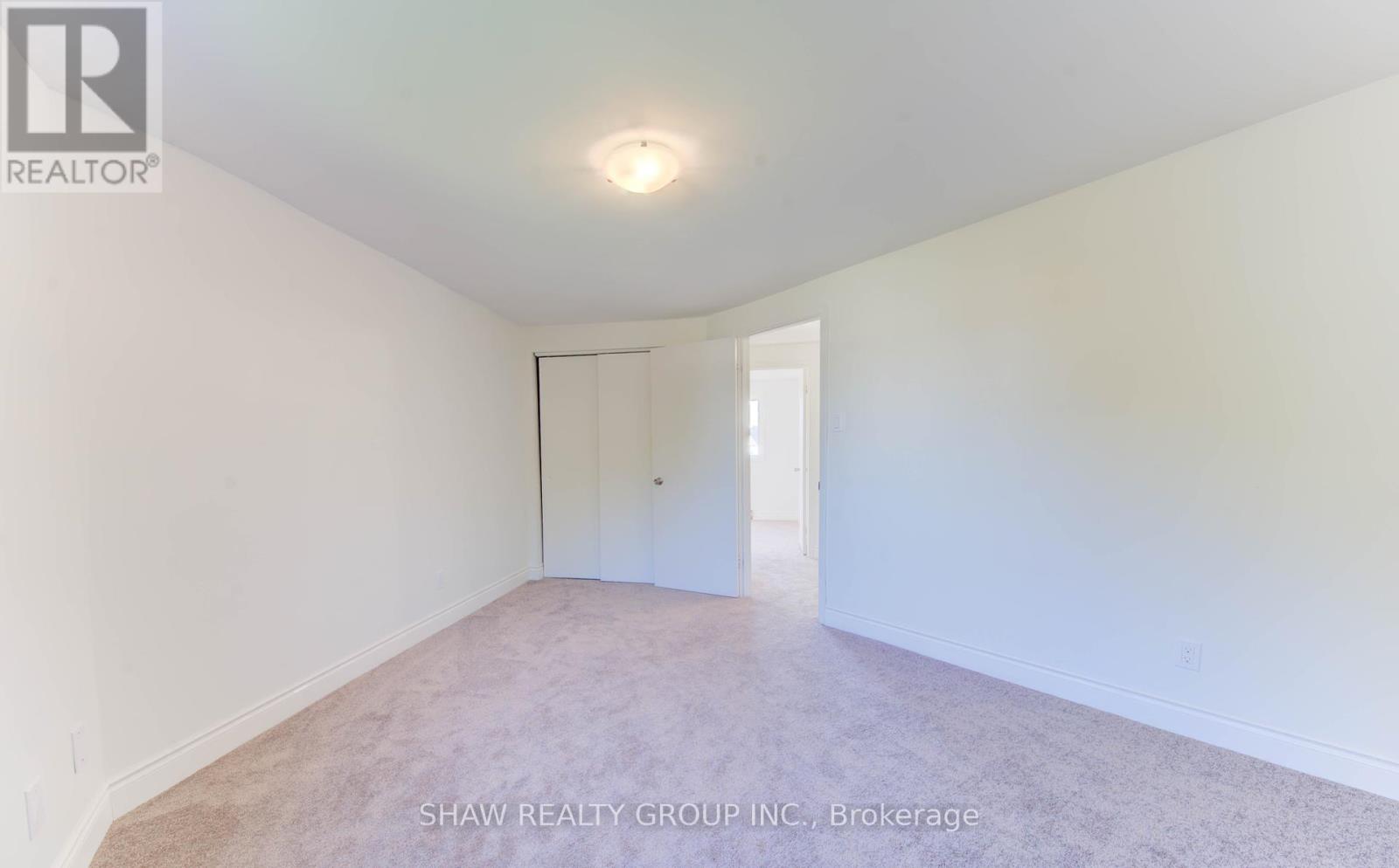 60 Elmsdale Drive, Kitchener, Ontario  N2E 2G4 - Photo 32 - X12399846