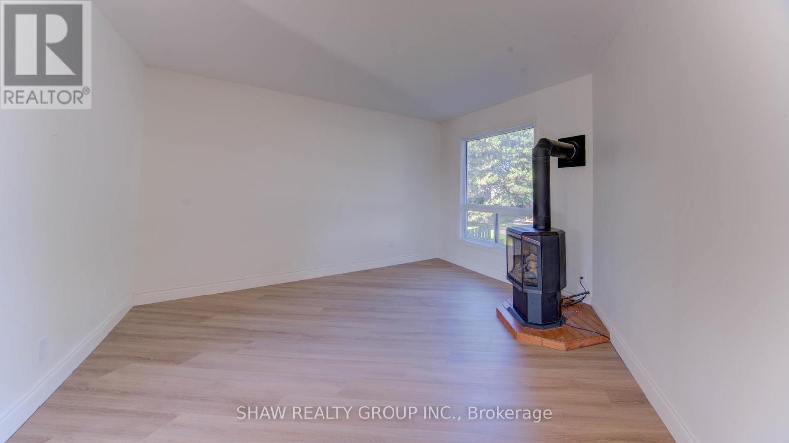 60 Elmsdale Drive, Kitchener, Ontario  N2E 2G4 - Photo 15 - X12399846