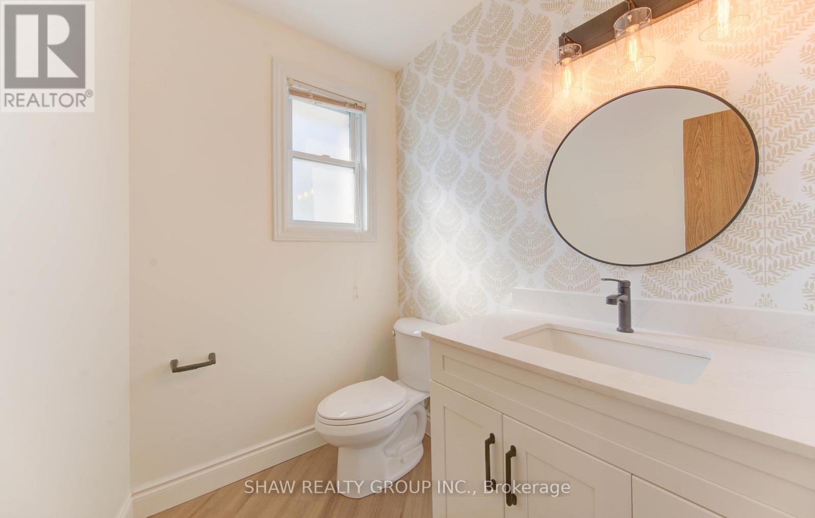 60 Elmsdale Drive, Kitchener, Ontario  N2E 2G4 - Photo 29 - X12399846