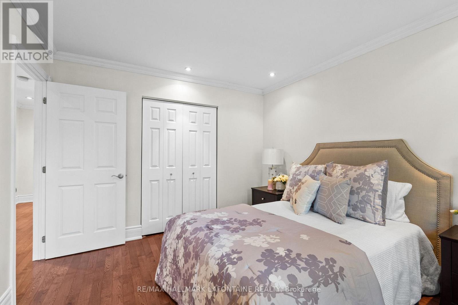 13 Cathcart Square, Ottawa, Ontario  K1N 5Z9 - Photo 26 - X12400798