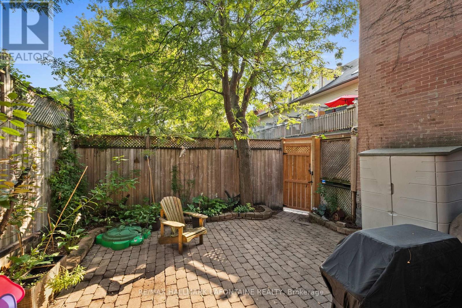 13 Cathcart Square, Ottawa, Ontario  K1N 5Z9 - Photo 33 - X12400798