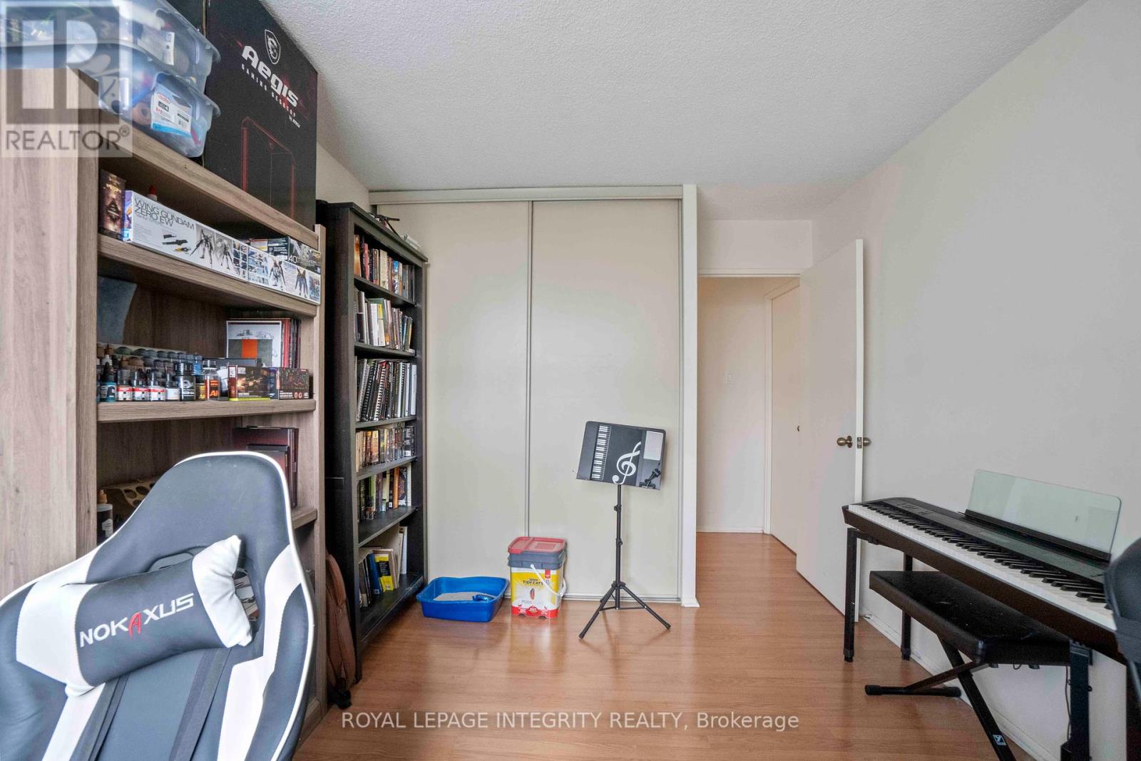 1003 - 1785 Frobisher Lane, Ottawa, Ontario  K1G 3T7 - Photo 9 - X12400824