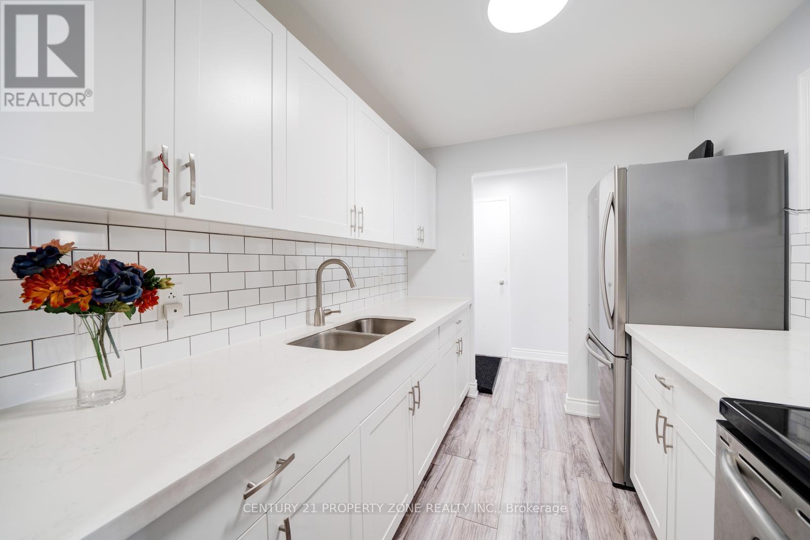 411 - 936 Glen Street, Oshawa (Lakeview), Ontario  L1J 5Z7 - Photo 27 - E12400664