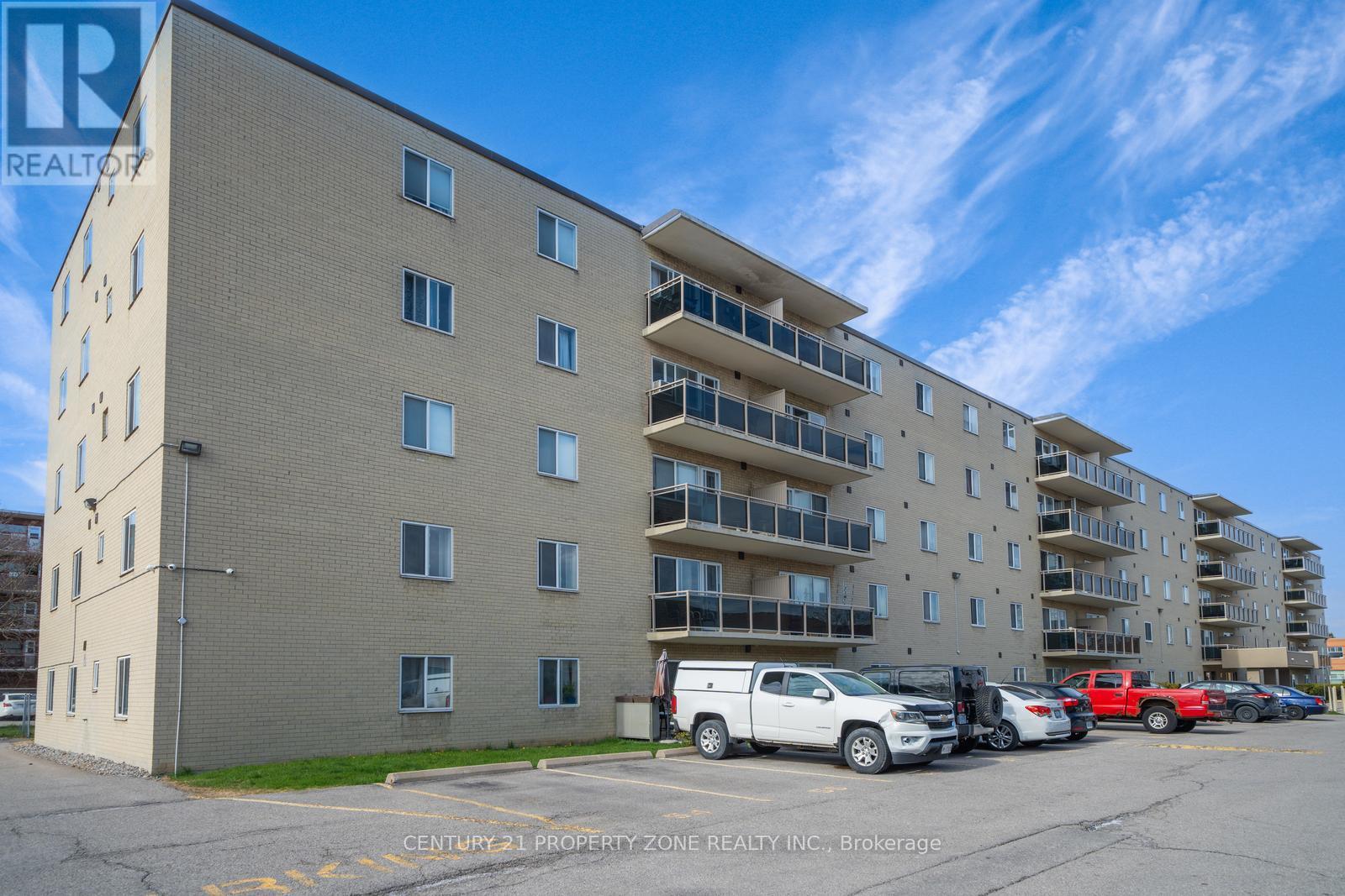 411 - 936 Glen Street, Oshawa (Lakeview), Ontario  L1J 5Z7 - Photo 4 - E12400664